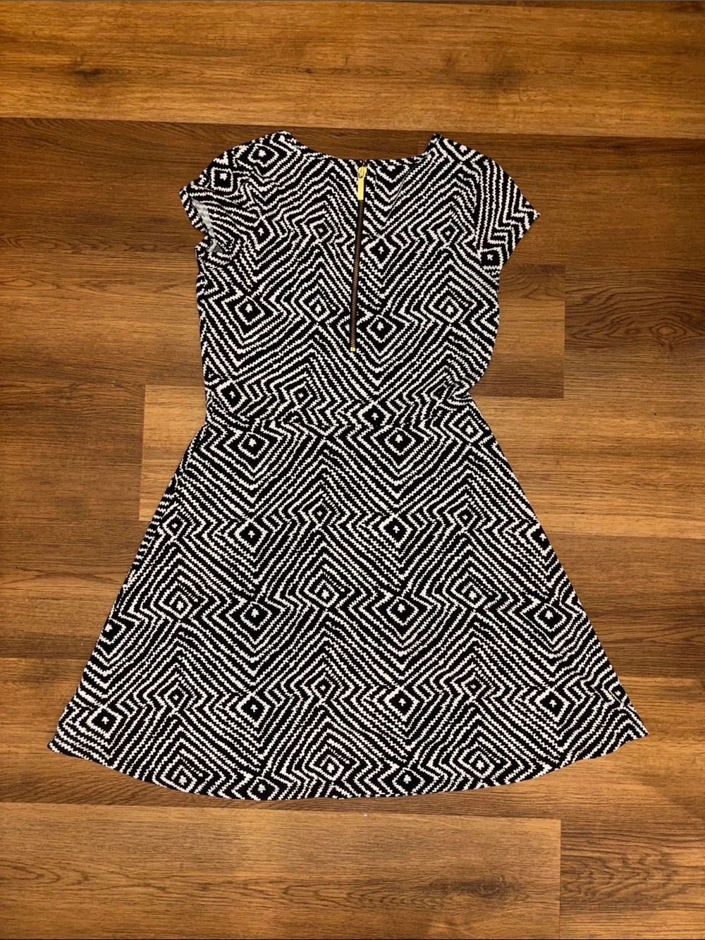 Michael Kors Black & White Geometric Fit-and-Flare Mini Dress